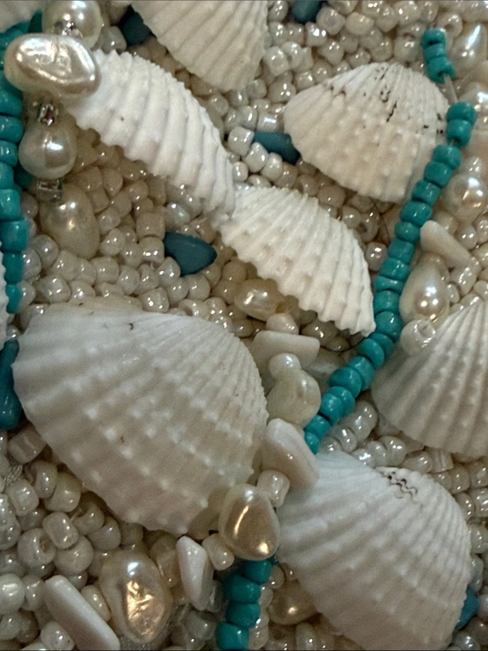 NWT Beaded Shell Accent White Shoulder Bag with Turquoise Detail
